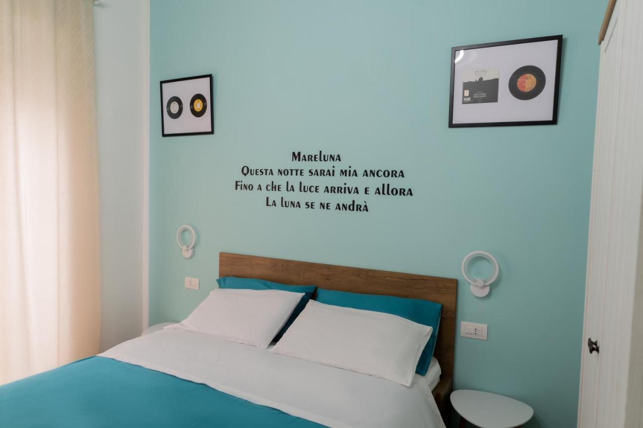 נאפולי Yes I Know My Room - Storico מראה חיצוני תמונה