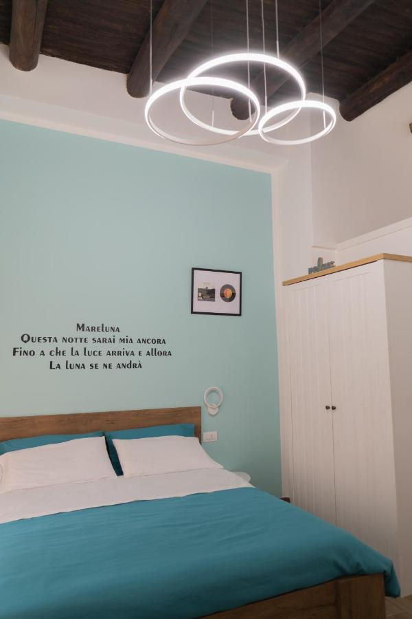 נאפולי Yes I Know My Room - Storico מראה חיצוני תמונה